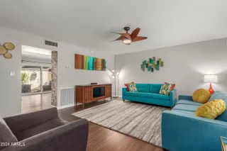 Photo #4: 6731967 Listing 