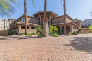 Photo #1: 6732041 Listing 