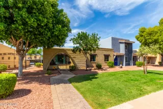 Photo #1: 6732301 Listing