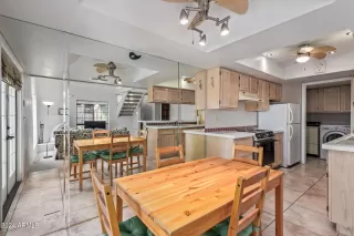 Photo #6: 6732621 Listing 