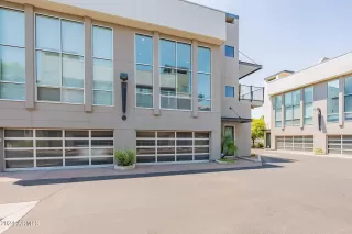 Photo #1: 6732696 Listing 