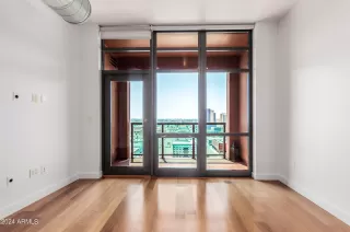 Photo #4: 6732716 Listing 