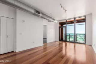 Photo #5: 6732716 Listing 