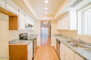 Photo #1: 6732726 Listing 