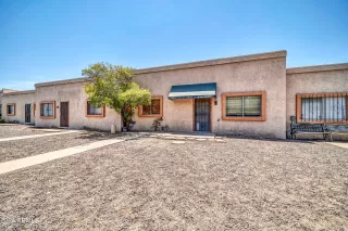 Photo #2: 6732807 Listing 