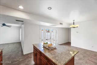 Photo #4: 6732978 Listing 