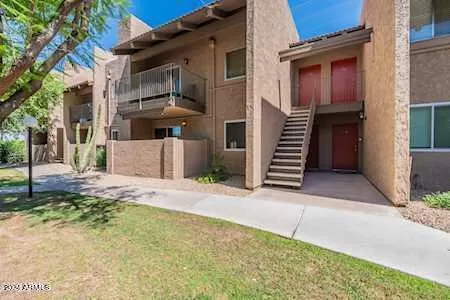 MLS: 6733190 Condo For Sale