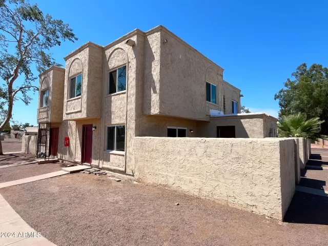 MLS: 6733242 Condo For Sale