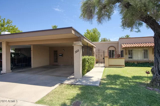 MLS: 6733251 Condo For Sale