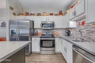 Photo #4: 6733272 Listing 