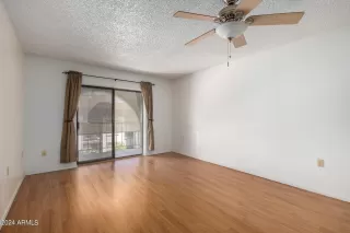 Photo #1: 6733297 Listing 