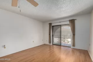 Photo #3: 6733297 Listing 