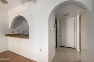 Photo #4: 6733297 Listing 