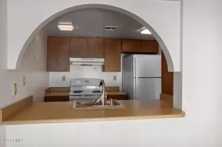 Photo #6: 6733297 Listing 