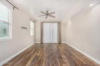 Photo #3: 6733384 Listing