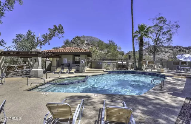 MLS: 6733582 Condo For Sale