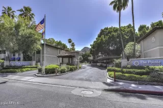 Photo #2: 6733582 Listing 