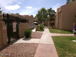 Photo #1: 6733585 Listing 