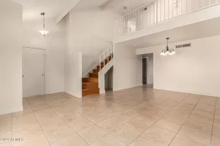 Photo #2: 6733712 Listing