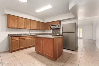 Photo #4: 6733712 Listing