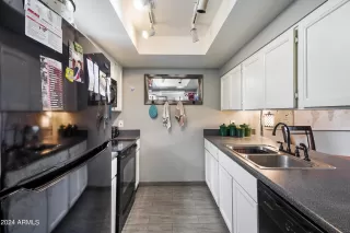 Photo #5: 6733756 Listing