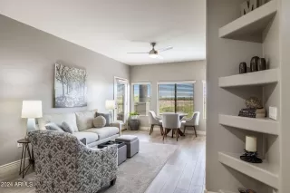 Photo #6: 6733796 Listing 