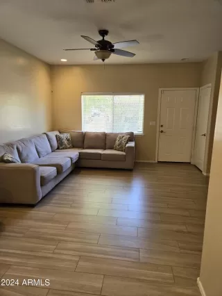 Photo #3: 6733895 Listing 