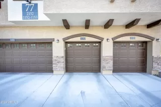 Photo #2: 6733900 Listing