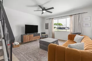 Photo #3: 6734094 Listing