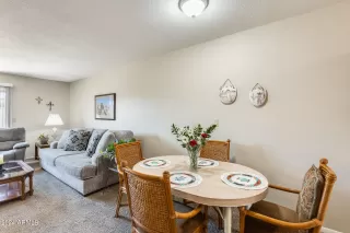 Photo #3: 6734285 Listing 