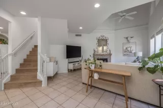 Photo #4: 6734468 Listing