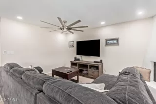 Photo #6: 6734485 Listing