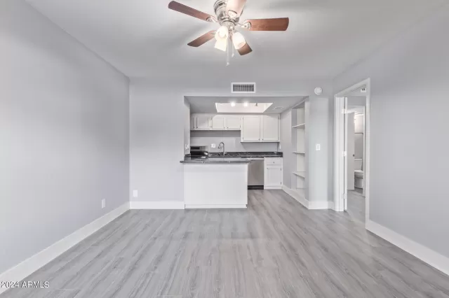 MLS: 6734689 Condo For Sale