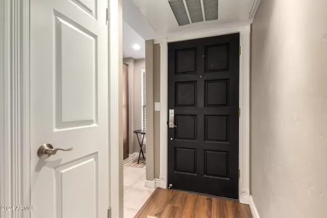 MLS: 6734756 Condo For Sale