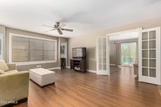 Photo #3: 6734756 Listing