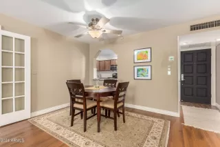 Photo #5: 6734756 Listing