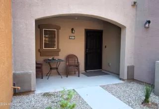 Photo #2: 6734908 Listing