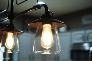 Photo #5: 6734908 Listing