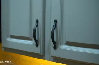 Photo #6: 6734908 Listing