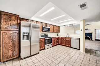 Photo #2: 6734942 Listing 