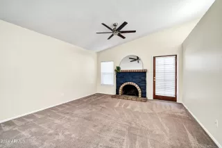 Photo #6: 6734942 Listing 