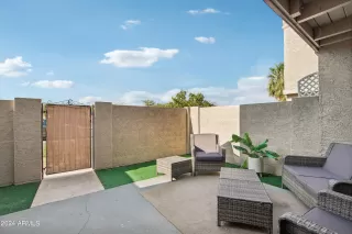 Photo #3: 6735012 Listing 