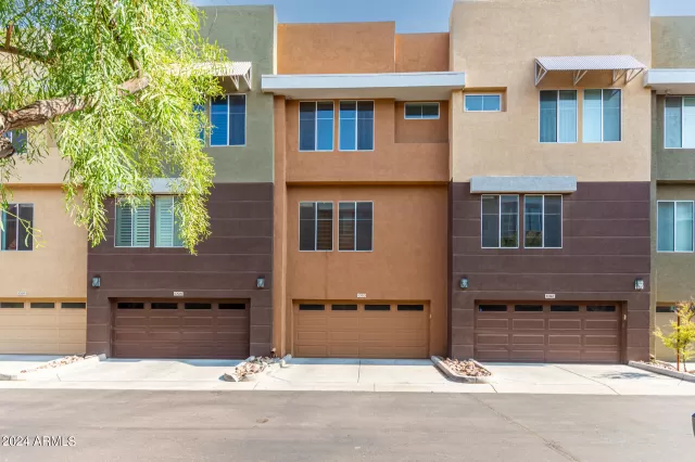 MLS: 6735271 Condo For Sale