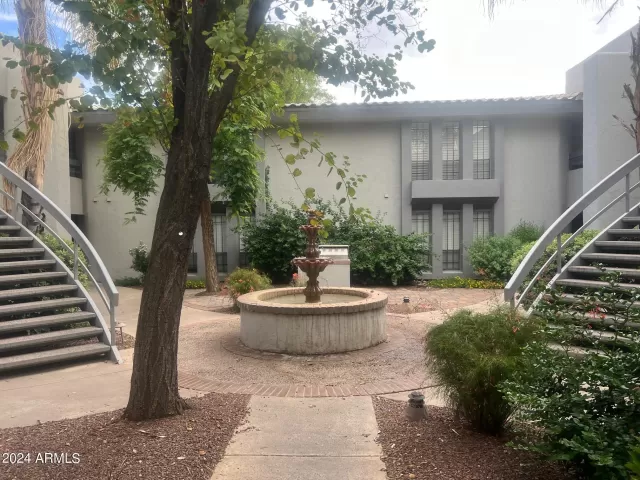 MLS: 6735305 Condo For Sale