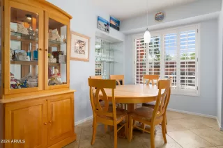 Photo #6: 6735382 Listing