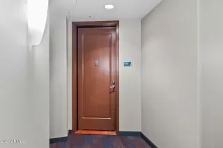 Photo #4: 6735590 Listing