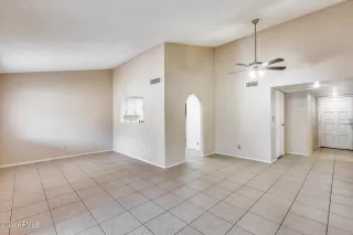 Photo #4: 6735643 Listing 