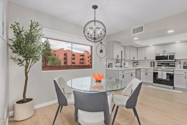 MLS: 6735691 Condo For Sale