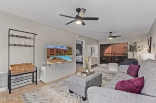 Photo #4: 6735691 Listing 