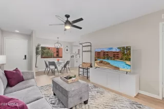 Photo #5: 6735691 Listing 